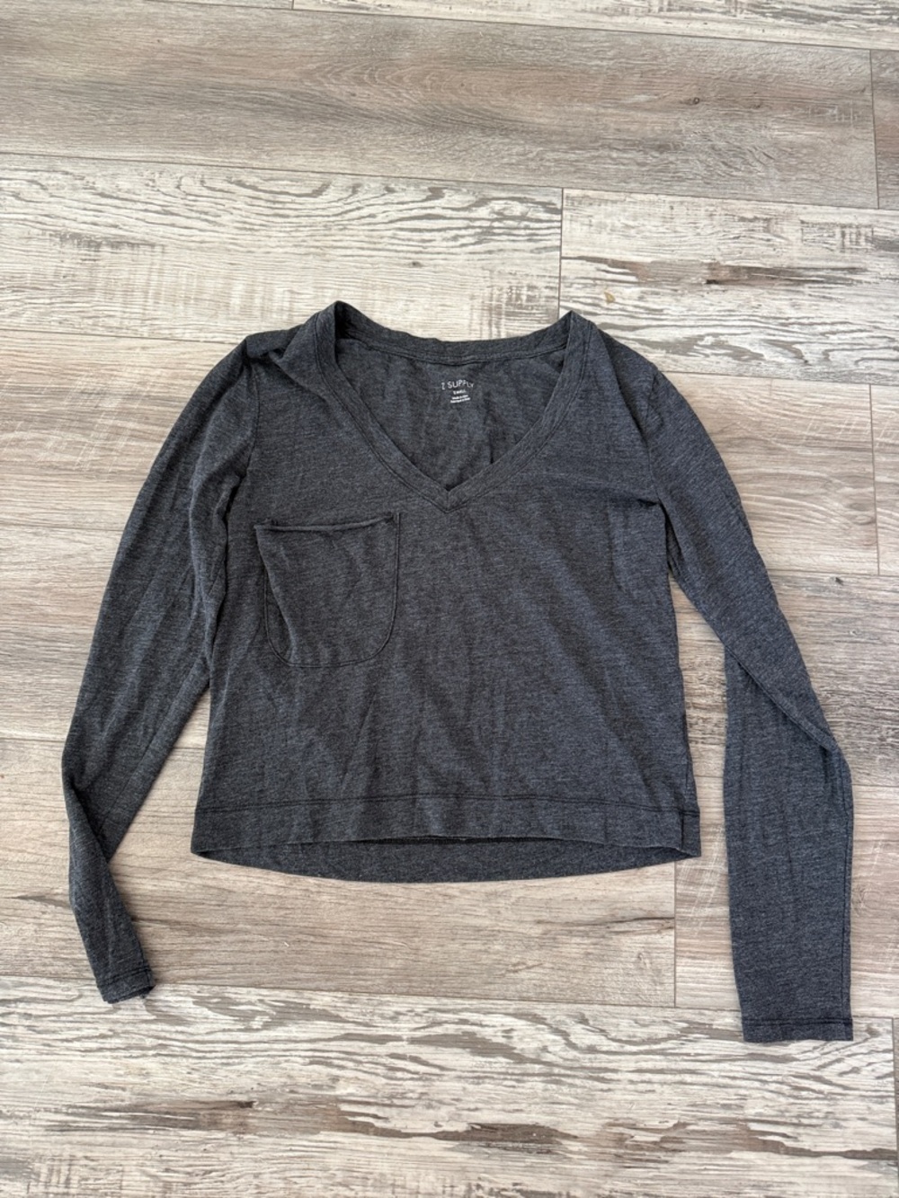 Free when bundled- Long sleeve crop top